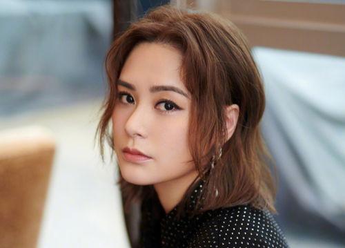 娱乐吃瓜女艺人定位,那些热衷于吃瓜的女艺人，她们的生活与事业