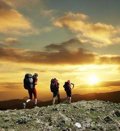 娱乐吃瓜酱徒步二十里,娱乐吃瓜酱的户外探险之旅