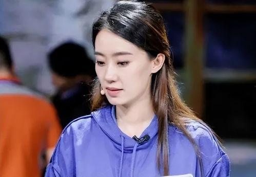 娱乐吃瓜张小斐背贾玲