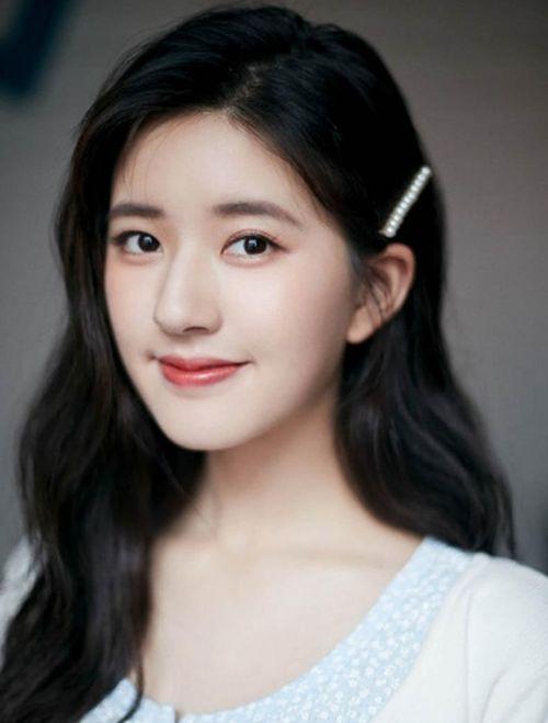 娱乐圈吃瓜赵露思是谁啊